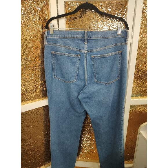 J. Crew Women's Jeans Size 30 Essential Straight Jean Medium Wash Cropped - Picture 9 of 12